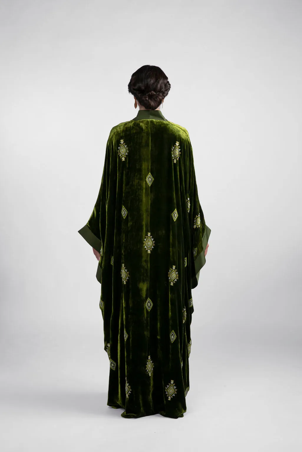 DCV2310 Emerald Enigma Green Velvet Velvet Abaya