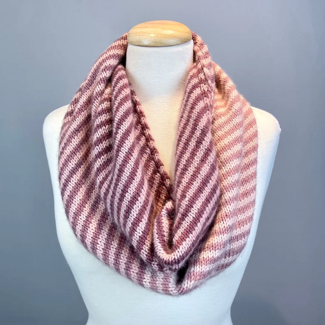 Endless Ombré Cowl/Scarf Knitting Kit | Jade Sapphire Mini Ombré Collection & Knitting Pattern